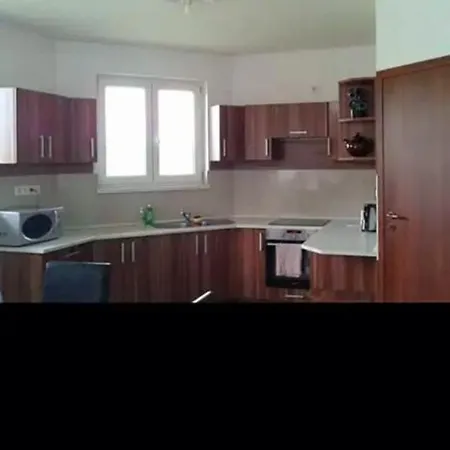 Do-No Apartman Apartment