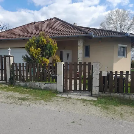 Do-No Apartman
